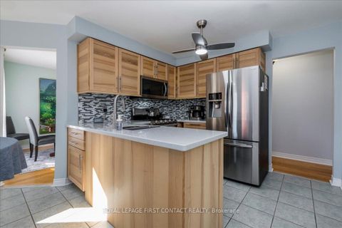 Photo 9 at 701 Happy Vale Drive, Alcona, Innisfil