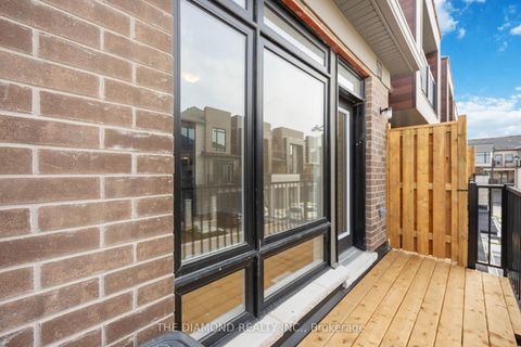 Photo 32 at 27 Gunton Street, Bayview Northeast, Aurora