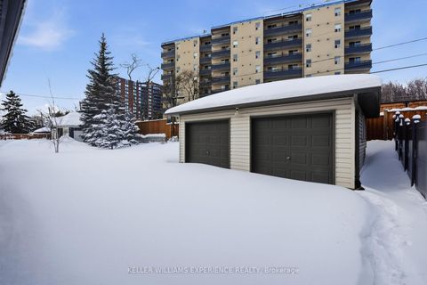 Photo 8 at 68 Kempenfelt Drive, North Shore, Barrie