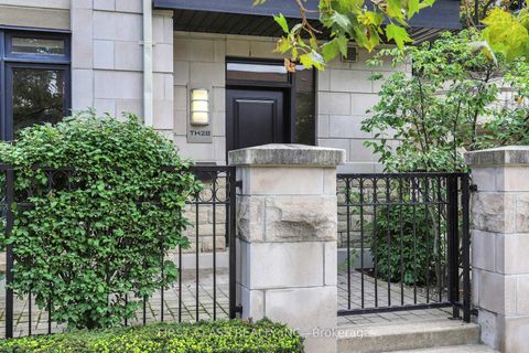 Photo 3 at TH 28 - 9 Oakburn Crescent, Willowdale East, Toronto