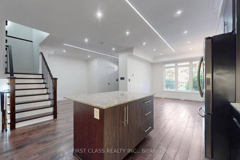 Photo 14 at TH 28 - 9 Oakburn Crescent, Willowdale East, Toronto