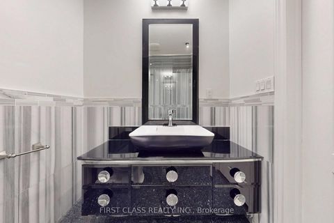 Photo 33 at TH 28 - 9 Oakburn Crescent, Willowdale East, Toronto