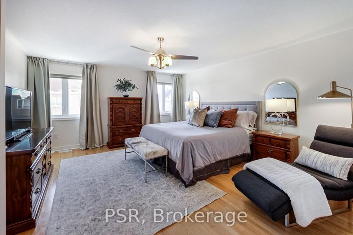 Photo 22 at 9 White Beach Crescent, Patterson, Vaughan