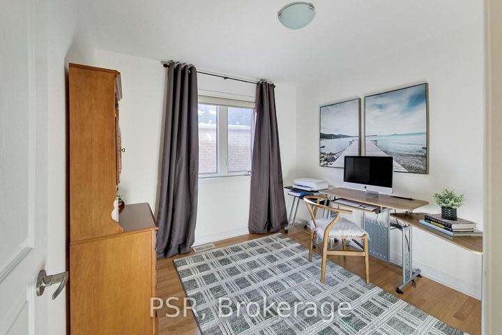 Photo 29 at 9 White Beach Crescent, Patterson, Vaughan