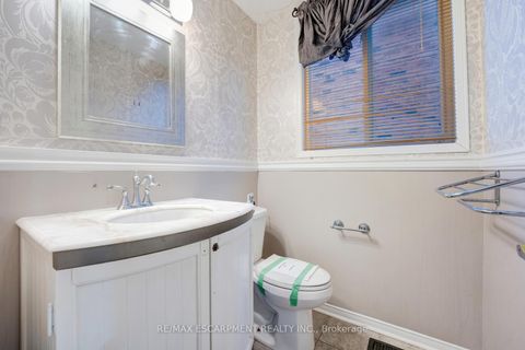 Photo 9 at 1140 Beneford Road, Eastdale, Oshawa