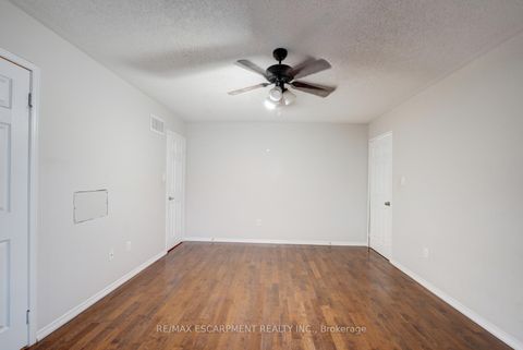 Photo 15 at 1140 Beneford Road, Eastdale, Oshawa