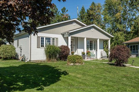 Photo 1 at 15 Recreation Drive, Rural Innisfil, Innisfil