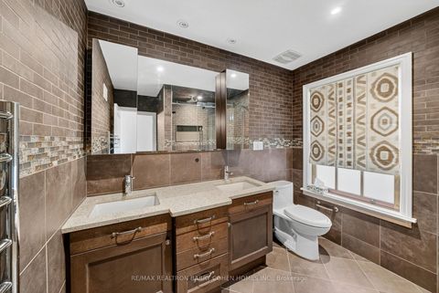 Photo 10 at 11 Tudor Gate, York Mills, Toronto