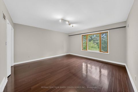 Photo 16 at 11 Tudor Gate, York Mills, Toronto