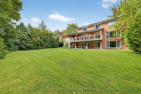 Photo 24 at 11 Tudor Gate, York Mills, Toronto