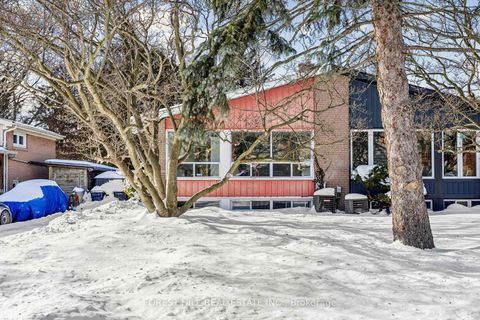 Photo 1 at 26 Fenside Drive, Donalda, Toronto