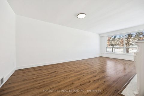 Photo 4 at 26 Fenside Drive, Donalda, Toronto