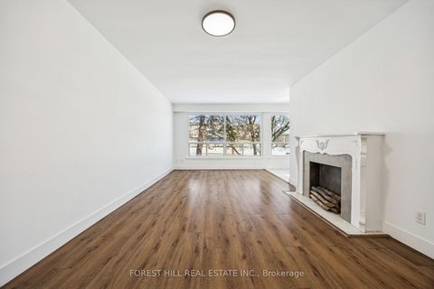 Photo 5 at 26 Fenside Drive, Donalda, Toronto