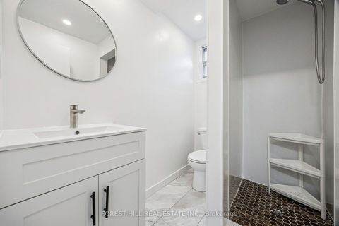 Photo 31 at 26 Fenside Drive, Donalda, Toronto