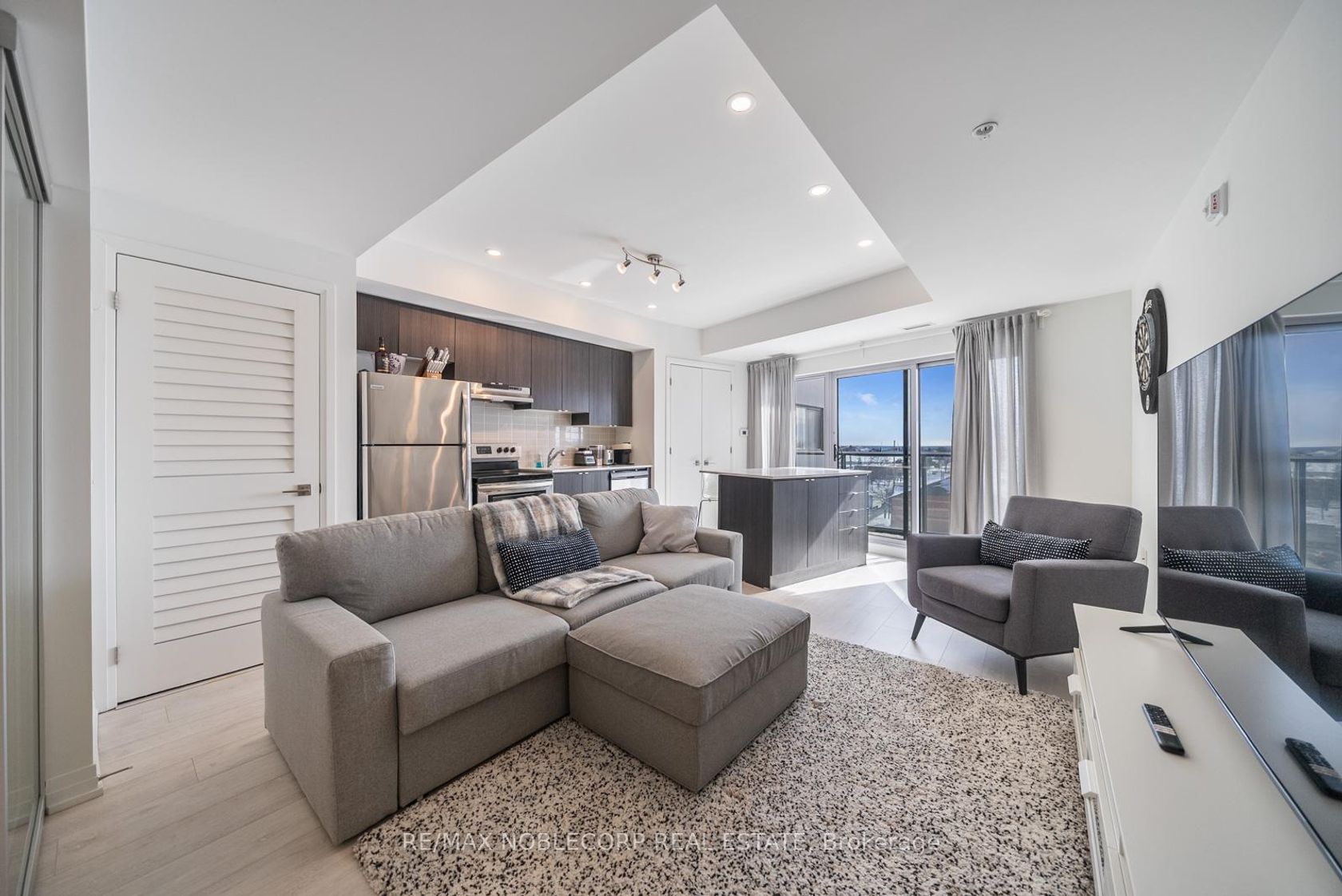 510 - 408 Browns Line, Alderwood, Toronto 