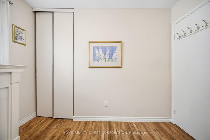 Photo 27 at 6330 Lorca Crescent, Meadowvale, Mississauga