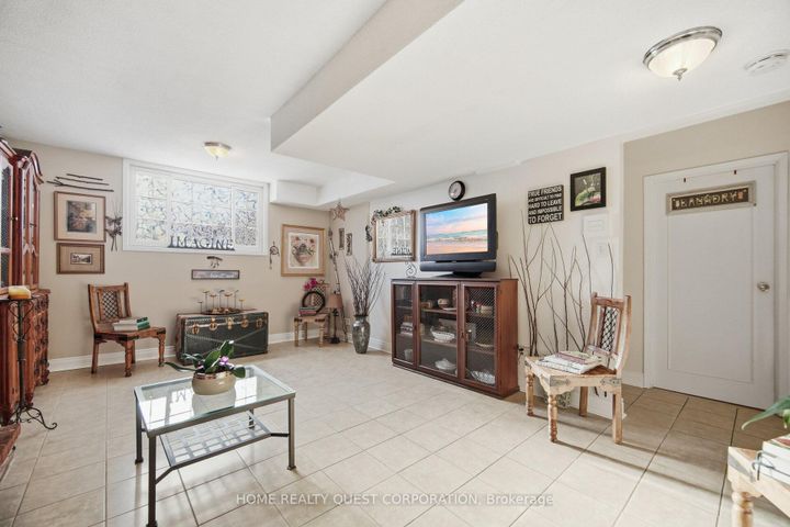 Photo 29 at 6330 Lorca Crescent, Meadowvale, Mississauga