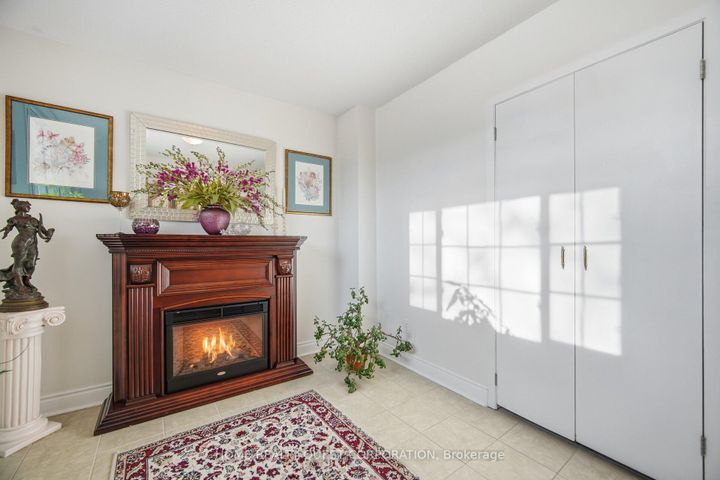 Photo 32 at 6330 Lorca Crescent, Meadowvale, Mississauga