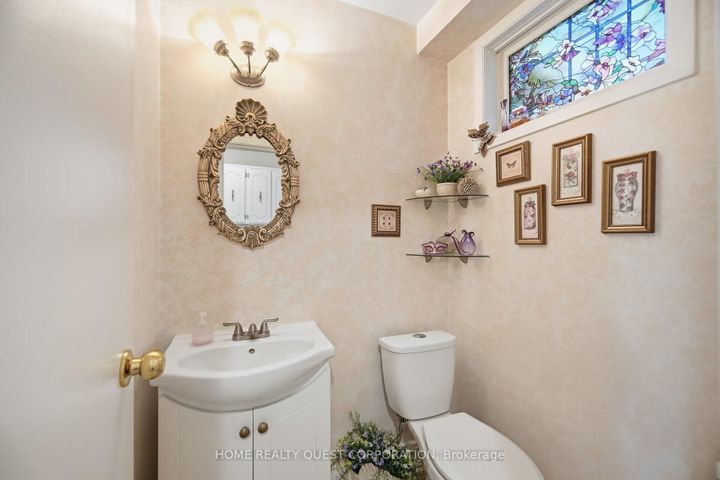 Photo 35 at 6330 Lorca Crescent, Meadowvale, Mississauga