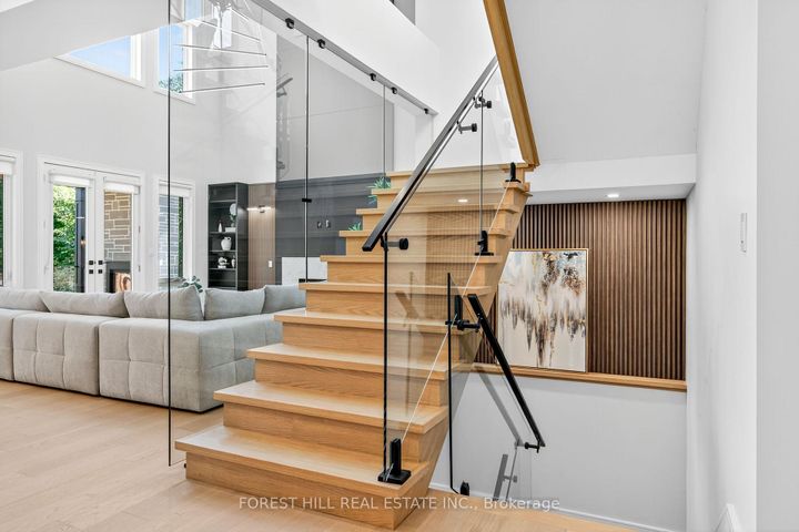 Photo 8 at 221 Morden Road, WO West, Oakville