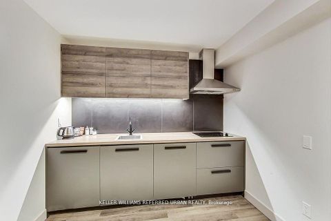 Photo 8 at 205 Bathurst Street, Chinatown, Toronto