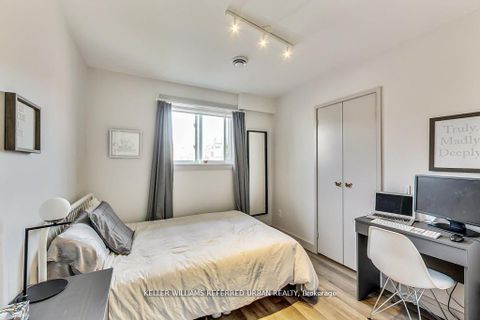 Photo 24 at 205 Bathurst Street, Chinatown, Toronto