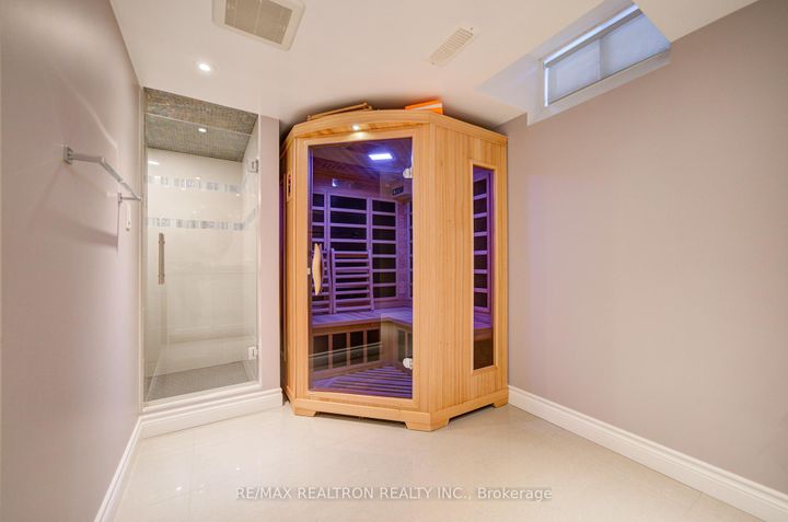 Photo 47 at 18 Giardina Crescent, Bayview Hill, Richmond Hill