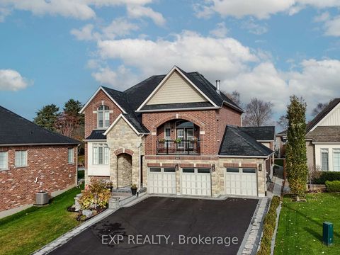 Photo 2 at 44 Philson Court, Cookstown, Innisfil