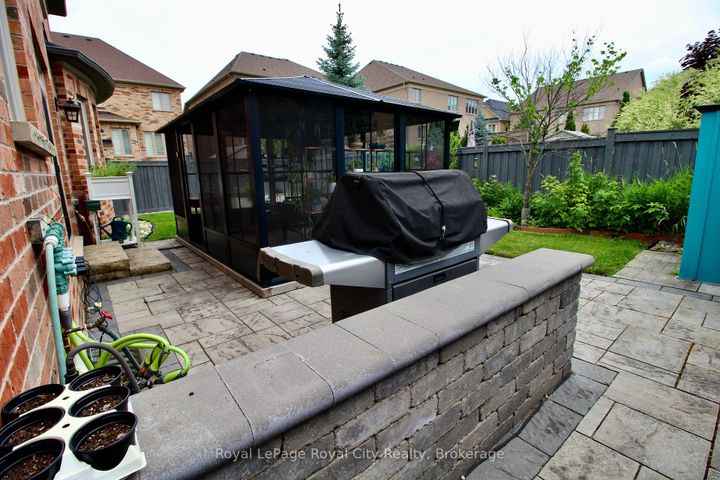 Photo 46 at 39 Dalmeny Drive, Credit Valley, Brampton