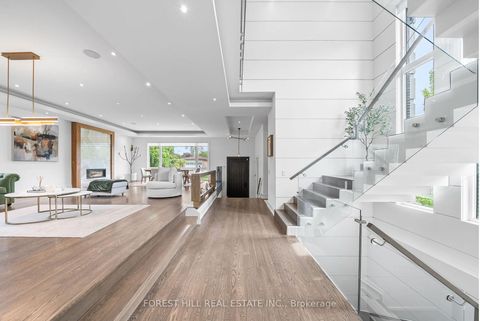 Photo 5 at 416 Patricia Avenue, Newtonbrook West, Toronto