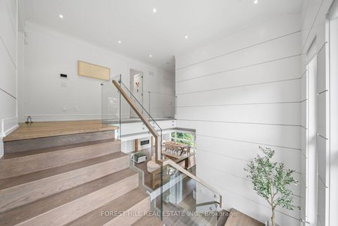 Photo 25 at 416 Patricia Avenue, Newtonbrook West, Toronto