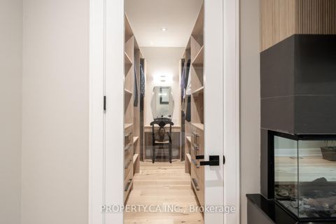 Photo 22 at 58 Farningham Crescent, Rosethorn, Toronto