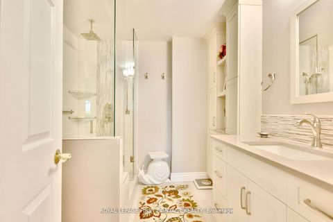 Photo 10 at 509 - 6 Toronto Street, City Centre, Barrie