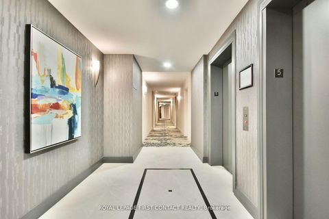 Photo 16 at 509 - 6 Toronto Street, City Centre, Barrie