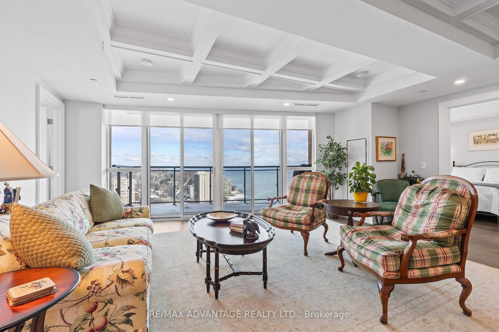 1902 - 2060 Lakeshore Road, Brant, Burlington by Loree Meneguzzi Real Estate 1902 - 2060 Lakeshore Road, Brant, Burlington