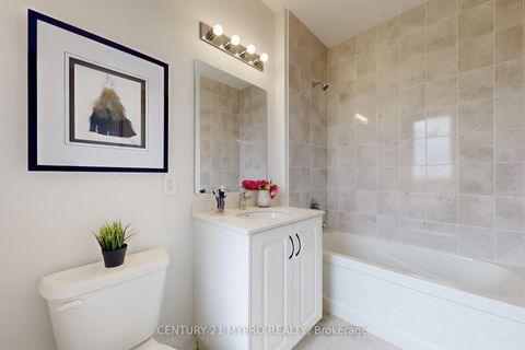 Photo 23 at 6 Longworth Avenue, Rural Richmond Hill, Richmond Hill