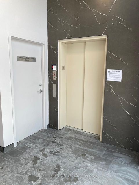 Photo 7 at 208 - 45 Industrial Street, Leaside, Toronto