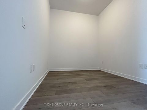 Photo 3 at 310 - 38 Honeycrisp Crescent, Vaughan Corporate Centre, Vaughan