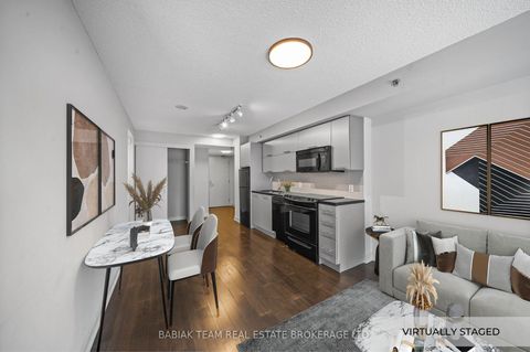 Photo 6 at 632 - 21 Nelson Street, Waterfront Communities C1, Toronto