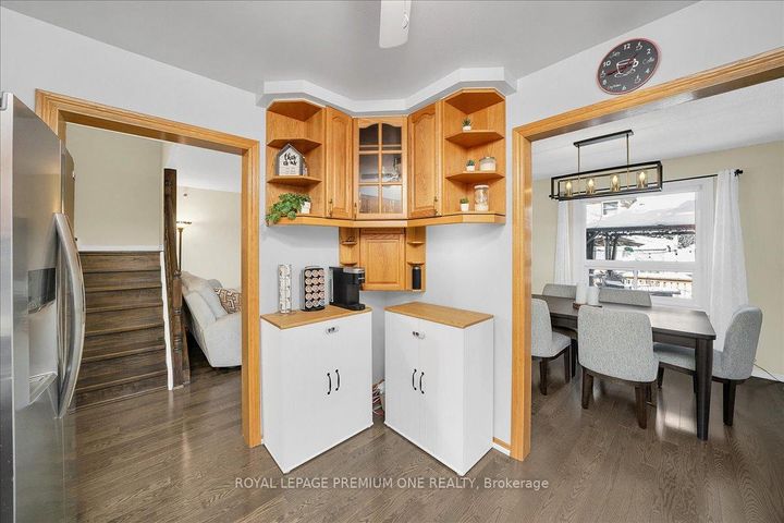 Photo 8 at 30 Mitchell Avenue, Heart Lake West, Brampton