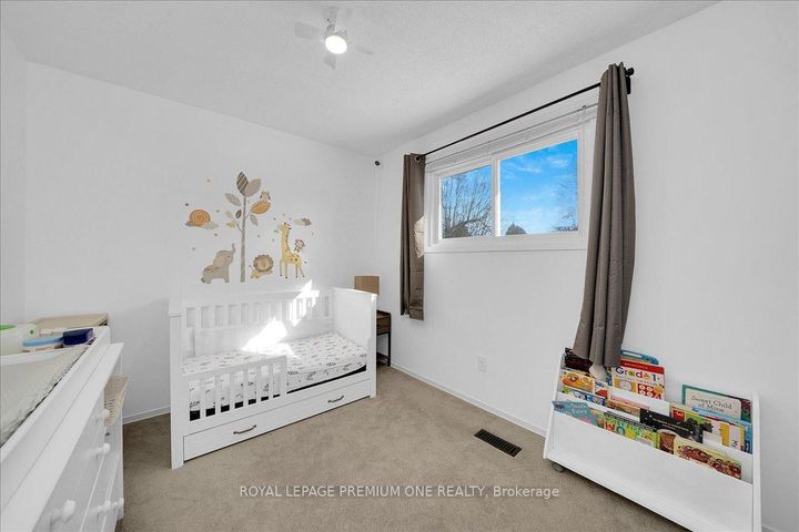 Photo 17 at 30 Mitchell Avenue, Heart Lake West, Brampton