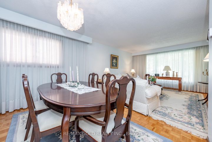 Photo 6 at 64 Malcolm Crescent, Central Park, Brampton