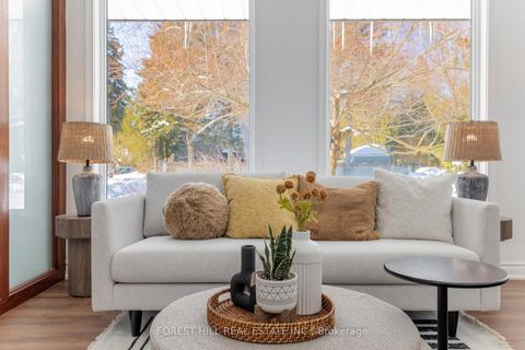 Photo 4 at 37 Farmcote Road, Don Mills, Toronto