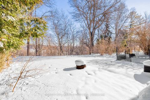 Photo 33 at 37 Farmcote Road, Don Mills, Toronto