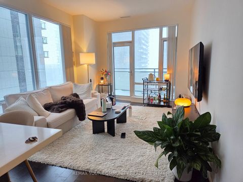 Photo 4 at 2302 - 21 Widmer Street, Waterfront Communities C1, Toronto