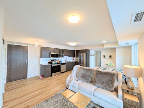 Photo 2 at 718 - 75 Norman Bethune Avenue, Beaver Creek Business Park, Richmond Hill