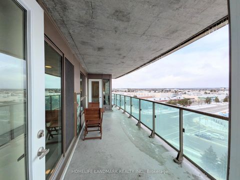 Photo 13 at 718 - 75 Norman Bethune Avenue, Beaver Creek Business Park, Richmond Hill