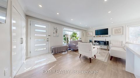 Photo 5 at 12 Bonnechere Crescent, Bendale, Toronto