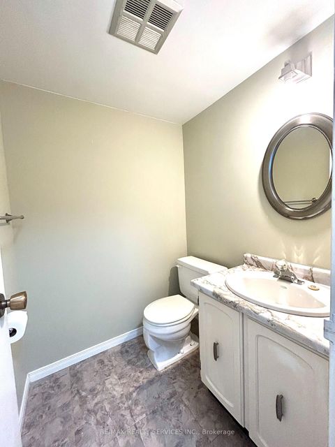 Photo 9 at 701 - 2929 Aquitaine Avenue, Meadowvale, Mississauga