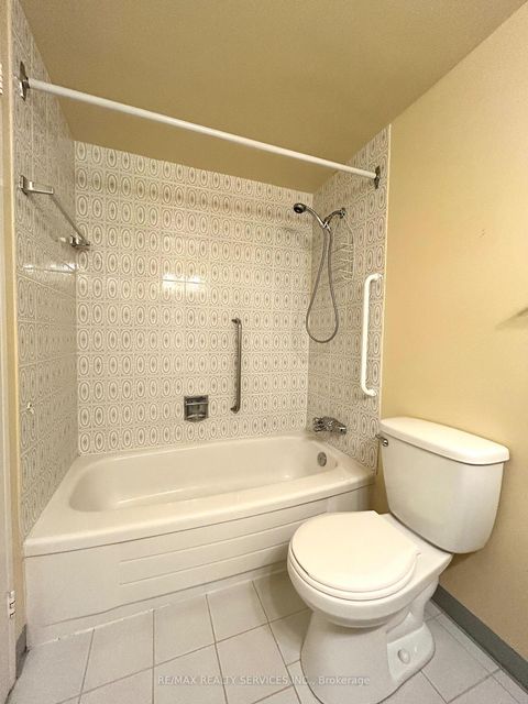 Photo 12 at 701 - 2929 Aquitaine Avenue, Meadowvale, Mississauga